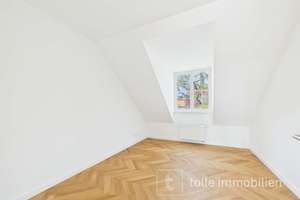 Luxuriöse Dachgeschosswohnung in Berlin-Kladow - 115 m² inkl. Stellplatz und kernsaniert – Die vollständige Adresse der Immobilie erhältst du vom Anbieter., 14089 Kladow, Berlin – Vorschaubild 11