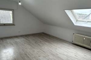 Die Adresse liegt im Stadtteil Zuffenhausen in Stuttgart, einem lebendigen Viertel mit guter Infrast – Vandalenstrasse 4, 70435 Zuffenhausen-Hohenstein, Stuttgart – Vorschaubild 7