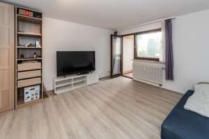 Helle 1-Zimmer Wohnung mit EBK und Loggia in Stuttgart