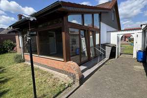 Haus in Ganderkesee mit Wintergarten, Garten, Werkstatt und zwei Garagen zu vermieten – Bogenweg 4, 27777 Ganderkesee – Vorschaubild 5