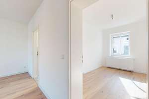 232 m² kernsaniertes Zweifamilienhaus mit Remise, Innenhof und moderner Energietechnik – Die vollständige Adresse der Immobilie erhältst du vom Anbieter., 14467 Nördliche Innenstadt, Potsdam – Vorschaubild 18