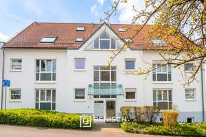 Gepflegte 2-Zimmer-Wohnung mit Terrasse & Tiefgarage in Dresden – Die vollständige Adresse der Immobilie erhältst du vom Anbieter., 1156 Mobschatz, Dresden – Vorschaubild 1