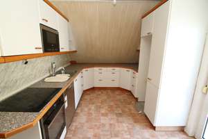 Zweifamilienhaus mit großzügigem Grundstück und Entwicklungspotential in Frankfurt-Harheim – 60437 Harheim, Frankfurt am Main – Vorschaubild 22