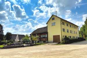 Landgasthof mit modernen Fremdenzimmern in Alleinlage an der Bundesstraße nahe Bodensee – Tuttlingen (Kreis) – Vorschaubild 3