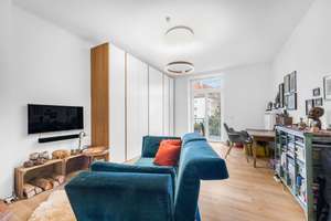 Helle und stilvolle Altbauwohnung mit Aufzug direkt in die Wohnung und zwei Balkonen – Die vollständige Adresse der Immobilie erhältst du vom Anbieter., 80335 Sankt Benno, München – Vorschaubild 5