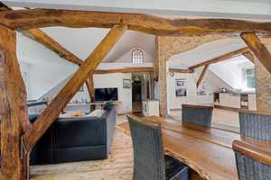 !!Historischer Charme trifft auf modernen Luxus!!
Schöner Resthof mit 2 Einliegerwohnungen in beste – Leer (Kreis) – Vorschaubild 10