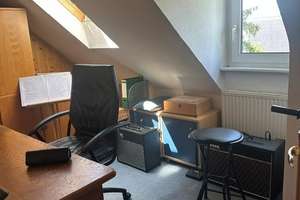 Idyllischen Rückzugsort  - 2 rechtl. getrennte Einheiten (1x3 Zi.+DG Zi.,1x2 Zi.) in charmantem 3 FH – Die vollständige Adresse der Immobilie erhältst du vom Anbieter., 70569 Kaltental, Stuttgart – Vorschaubild 18
