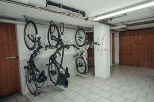 Charmante Dachgeschosswohnung mit Entwicklungspotenzial - Spitzboden & Balkonperspektive – Die vollständige Adresse der Immobilie erhältst du vom Anbieter., 47269 Großenbaum, Duisburg – Vorschaubild 16