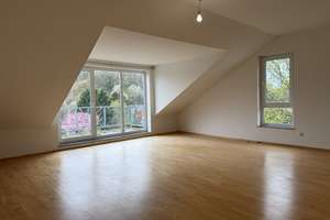 Attraktive Dachgeschoßwohnung mit Blick ins Grüne! – Die vollständige Adresse der Immobilie erhältst du vom Anbieter., 42113 Uellendahl-Katernberg, Wuppertal – Vorschaubild 2