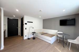 uniQ living // Vollmöbliertes Studenten-Apartment zwischen Uni und Altstadt – Kumpfmühler Straße 63A, 93051 Kumpfmühl-Ziegetsdorf-Neuprüll, Regensburg – Vorschaubild 4