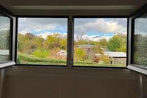 Von Privat: Wohnen mit Charakter: Großzügiges Einfamilienhaus mit Einliegerwohnung – Richard-Otto-Straße 4, 65197 Klarenthal, Wiesbaden – Vorschaubild 11