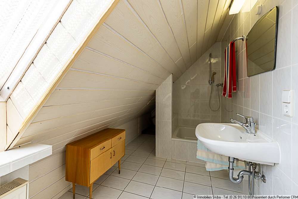 Immobilie in Hönningen - Zwei Einfamilienhäuser im Ortskern von Hönningen: Eigenheim und Anlageobjekt ideal kombinierbar - Bild 10