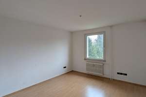 ~ Ideal für große Familien & alles frisch geweißt inkl. vorh. Böden ~ – Overbruckstraße 74, 47166 Bruckhausen, Duisburg – Vorschaubild 3
