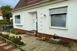 Tolles Einfamilienhaus mit großen Wintergarten sowie großem Garten zentral im Nienburger Leintor! – Die vollständige Adresse der Immobilie erhältst du vom Anbieter., 31582 Nienburg (Weser) – Vorschaubild 2