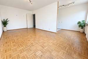 **4 Zimmer mit vielen Möglichkeiten - plus Balkon zum Wohlfühlen** – 70567 Möhringen-Ost, Stuttgart – Vorschaubild 3
