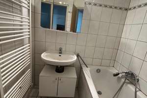Helle 3-Zimmer-Wohnung im 2. OG in Köln-Neubrück – Robert-Schuman-Straße 62, 51109 Neubrück, Köln – Vorschaubild 3