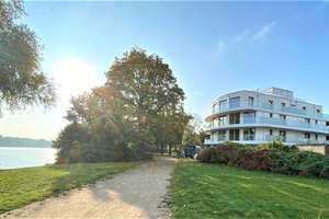 Traumhafte Wasserlage in Grünau, 2 Zimmer Wohnung mit großer Terrasse, EBK, Aufzug – Dahmestraße 15, 12527 Grünau, Berlin – Vorschaubild 2