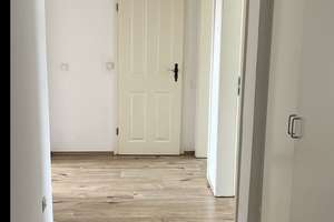 Gut geschnittene 3-Zimmer-Wohnung mit Sonnenbalkon – Mühlenweg 64, 51145 Urbach, Köln – Vorschaubild 2