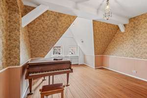 Property thumbnail 8