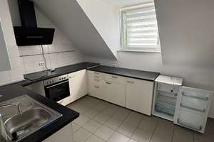 Helle 2-Zimmer Dachgeschosswohnung in Mönchengladbach, Waldhausen – Wienenfeldstraße 47, 41063 Waldhausen, Mönchengladbach – Vorschaubild 2