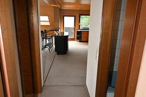 Gepflegte Dachgeschosswohnung mit kleiner Terrasse in Saarbrücken - Metzerstrasse – 66117 Alt-Saarbrücken, Saarbrücken – Vorschaubild 3