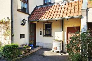Interessantes 1-2 Familienhaus in ruhiger, gefragter Lage – Die vollständige Adresse der Immobilie erhältst du vom Anbieter., 70619 Heumaden, Stuttgart – Vorschaubild 2
