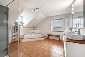 Ihr Einfamilienhaus mit Einliegerwohnung in ruhiger Lage von Dalking! – Die vollständige Adresse der Immobilie erhältst du vom Anbieter., 93495 Weiding – Vorschaubild 12