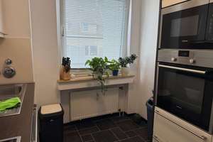 Attraktive 3-Zimmer-Wohnung mit zusätzlichen Tiefgaragenstellplatz – Die vollständige Adresse der Immobilie erhältst du vom Anbieter., 50937 Sülz, Köln – Vorschaubild 13