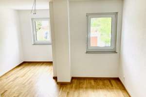 Traumhafte 3-Zimmer-Wohnung mit EBK und großem Südbalkon in München Lochhausen – Kleiberweg 11, 81249 Lochhausen, München – Vorschaubild 6