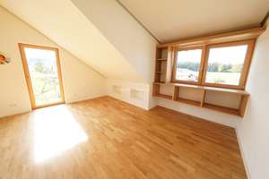 Schnäppchen - Großes Wohnhaus nah bei Isny zum Teil mit KFW 55 Standard – 88167 Maierhöfen – Vorschaubild 23