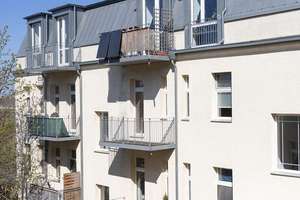 Voll renovierte 2-Zimmer-Altbauwohnung mit Balkon & Aufzug - Bezugsfrei & provisionsfrei! – Berliner Allee 253, 13088 Weißensee, Berlin – Vorschaubild 2
