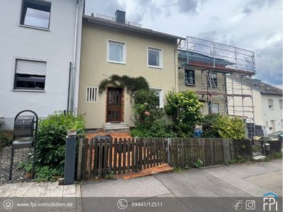 Familienglück mit Garten – Gepflegtes Reihenhaus in ruhiger Wohnlage von Kelheim