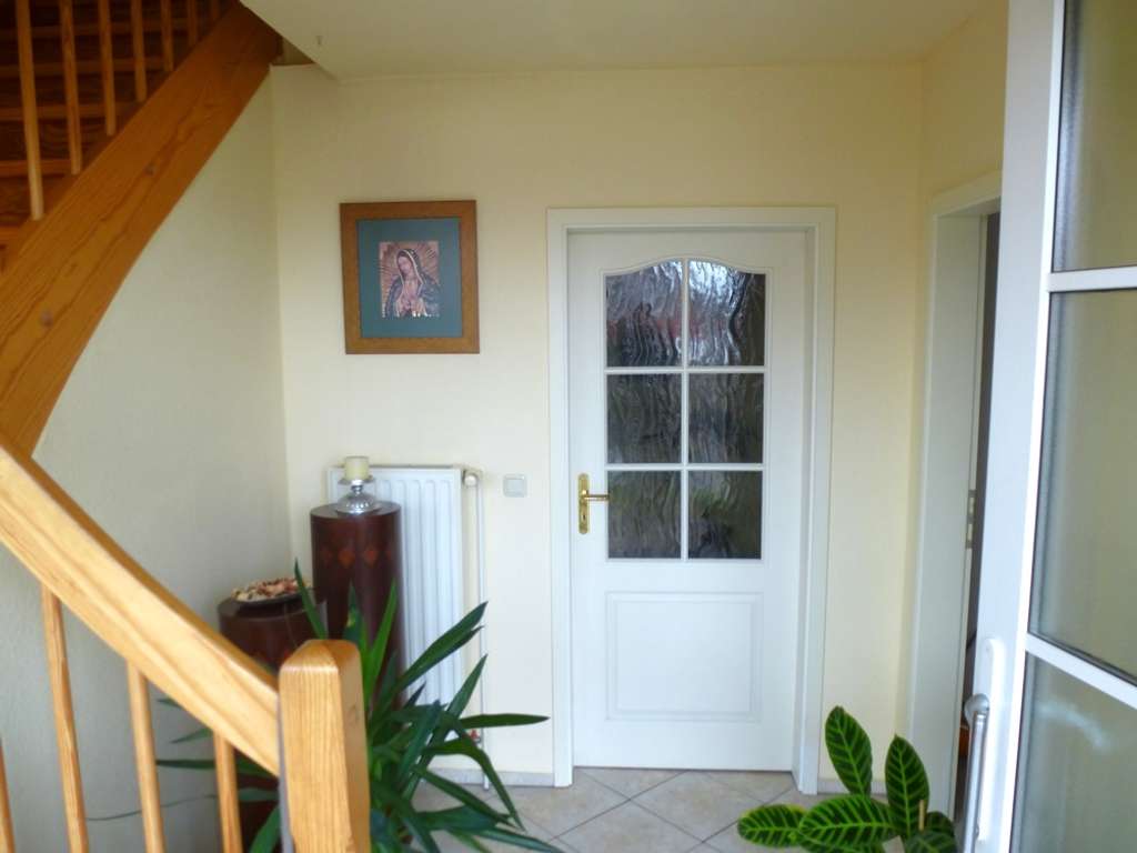 Immobilie in Lüdersdorf - Ein- bis Zweifamilienhaus mit 237 m² Wohn-Nutzfläche Baujahr 1999 auf Eigenland - Bild 4