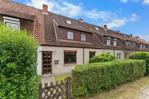 Bremen - Arbergen: Familienfreundliches Reihenmittelhaus in bevorzugter Wohnlage mit Garten – Bremen – Vorschaubild 1