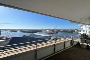 Hamburg-Hafencity - 11. Etage - Premiumlage - Elbblick - umlaufender überdachter Balkon - Tiefgarage – Am Strandkai 3, 20457 HafenCity, Hamburg – Vorschaubild 2
