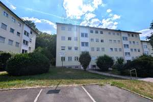 Schöne, ruhige und helle 3-Zimmer-Wohnung am Waldrand