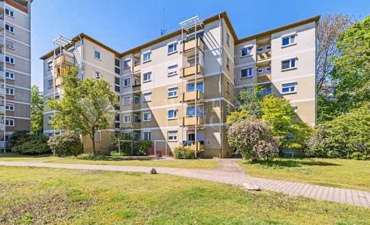 Helle und Freundliche vier Zimmer Wohnung in Ludwigshafen zu Verkaufen