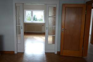 Charmante Doppelhaushälfte in ruhiger, zentraler Lage – Die vollständige Adresse der Immobilie erhältst du vom Anbieter., 30519 Döhren, Hannover – Vorschaubild 3