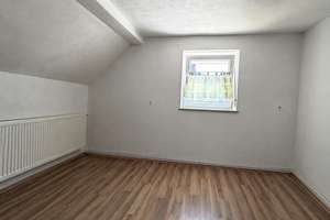 Freistehendes Einfamilienhaus mit Garten & Garage in gefragter Lage bei Ingolstadt – Karlstraße 5, 85139 Wettstetten – Vorschaubild 6