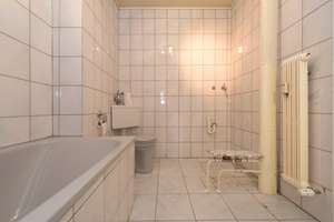 Property thumbnail 11