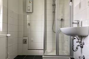 Gemütliche 2-Zimmer Wohnung mit saniertem Duschbad