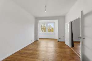 **Verwirklichen Sie Ihre Wohnideen – Altbau in begehrter Lage** – Die vollständige Adresse der Immobilie erhältst du vom Anbieter., 12203 Lichterfelde, Berlin – Vorschaubild 4