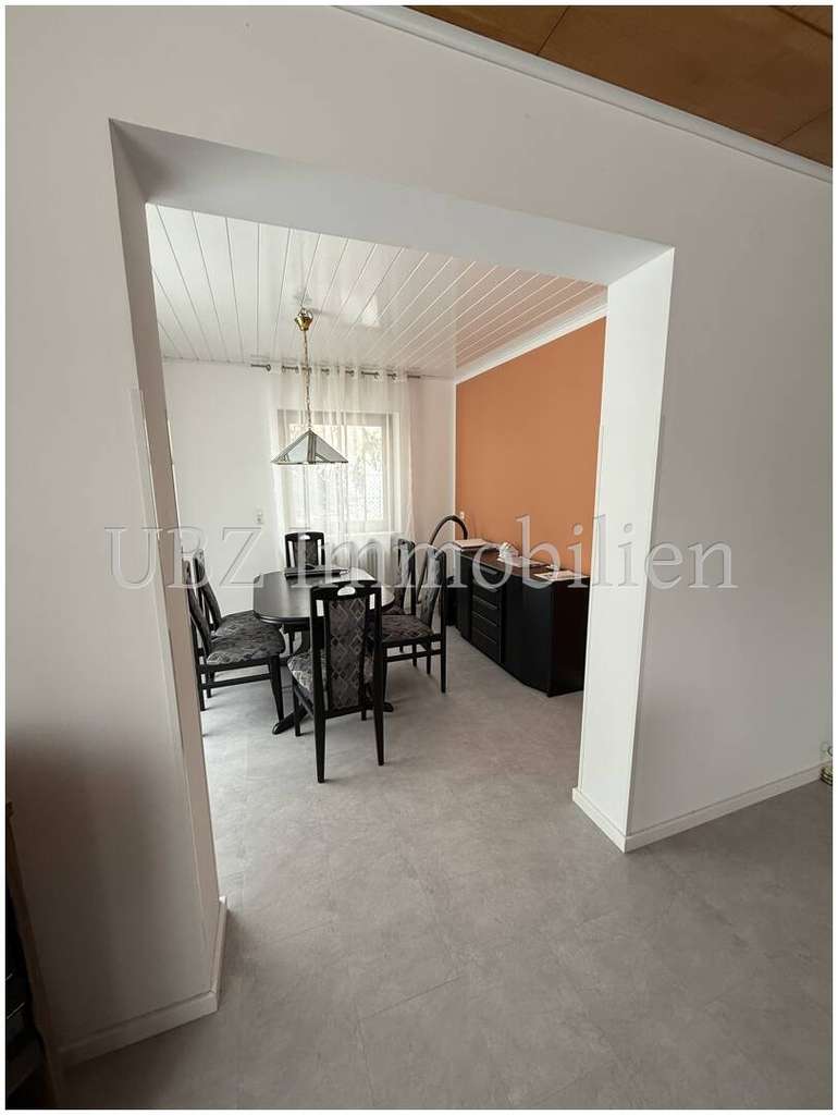 Immobilie in Mömbris - Hochparterre-Wohnung  in ruhiger Lage - Bild 2