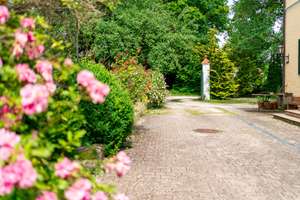 Bezauberndes Anwesen mit parkähnlichem Garten 
auf 3234 m² Grund – Die vollständige Adresse der Immobilie erhältst du vom Anbieter., 89365 Röfingen – Vorschaubild 47