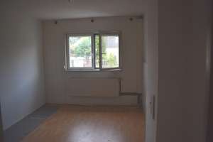 DHH in Unabhängigkeit! Schaffen Sie sich eine Idylle - gr. Garten, Nebenflächen, Reparaturstau! – Die vollständige Adresse der Immobilie erhältst du vom Anbieter., 12683 Biesdorf, Berlin – Vorschaubild 7