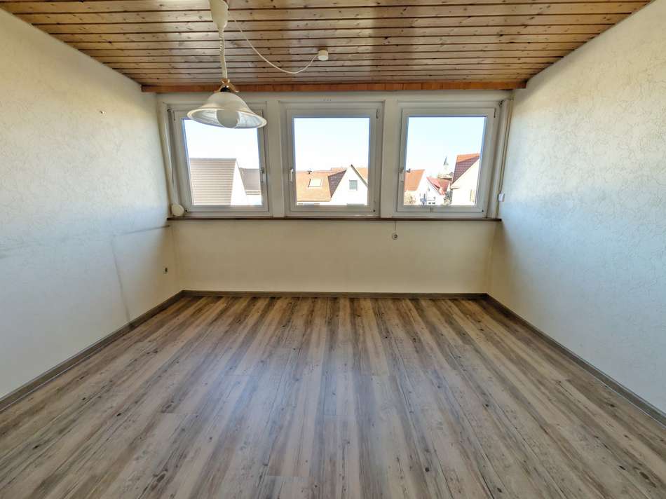 Zimmer 2 OG
