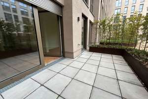 *AQA Zollhafen* // Große 1-Zimmer Wohnung mit Ankleide, Terrasse und Loggia – Rotterdamer Platz 14-20, 55120 Neustadt, Mainz – Vorschaubild 3
