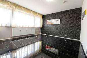 Modernisierte 2-Zimmer-Wohnung mit 2 Loggien, Aufzug, lichtdurchflutet & Weitblick in Grötzingen – Die vollständige Adresse der Immobilie erhältst du vom Anbieter., 76229 Grötzingen, Karlsruhe – Vorschaubild 4