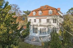 Charmante Herrenhaushälfte mit Waldblick in Berlin-Westend sanierungsbedürftig – Die vollständige Adresse der Immobilie erhältst du vom Anbieter., 14055 Westend, Berlin – Vorschaubild 20