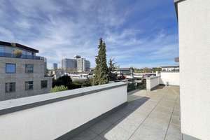 Exklusive Penthouse Wohnung mit großzügiger Dachterrasse und Weitblick!